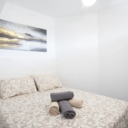 Apartment Luxury San Eugenio Ocean And Harbour View